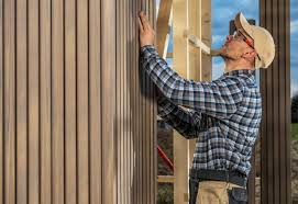 Best Siding Painting and Refinishing  in Fairborn, OH